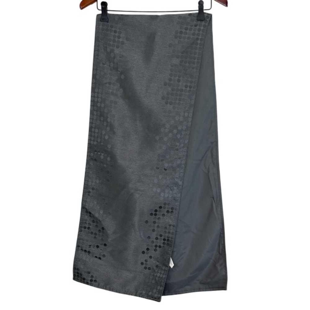 Cuisinart Grey Dotted Table Runner Reversible